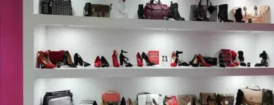 Immagine 3 azienda IL MONDO DELLE DONNE CALZATURE Shopping e acquisti in Taranto