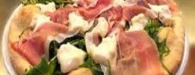 Immagine 8 azienda IN & OUT PIZZERIA E PASTICCERIA Shopping e acquisti in Tradate VA