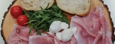 Immagine 4 azienda LA BOTTEGA DI MARIO PINGITORE Shopping e acquisti in Modugno BA