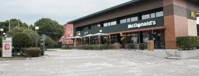 Immagine 1 azienda MCDONALD'S Ristorante in Falconara Marittima AN