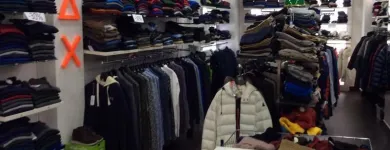 Immagine 6 azienda MEDIYACHTING - ABBIGLIAMENTO SPORTWEARS Veicoli in Messina