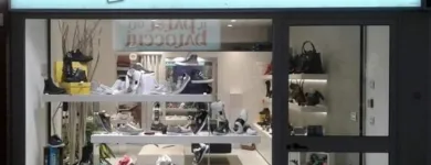 Immagine 3 azienda NICOLETTI CALZATURE Shopping e acquisti in Santarcangelo Di Romagna RN