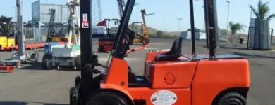 Immagine 12 azienda OMNIA CARRELLI SRL Noleggio di macchine per edilizia in Catania