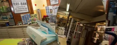 Immagine 5 azienda OTTICA TEBASTI Shopping e acquisti in Campogalliano MO