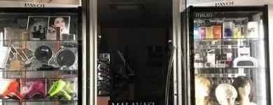 Immagine 3 azienda PARRUCCHE B. MALAVASI Shopping e acquisti in Modena