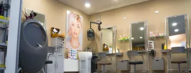 Immagine 3 azienda PARRUCCHIERI DIFFERENCE Servizi di bellezza in Vittorio Veneto TV