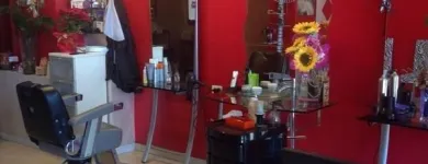 Immagine 1 azienda PER L'UOMO...PARRUCCHIERE Servizi di bellezza in Torino