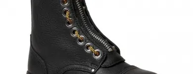 Immagine 1 azienda PLANET SPORTSTYLE Shopping e acquisti in Napoli