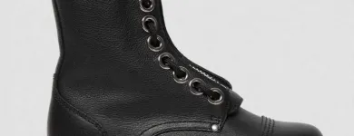 Immagine 4 azienda PLANET SPORTSTYLE Shopping e acquisti in Napoli