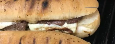 Immagine 1 azienda PUB92 - HAMBURGER DI CHIANINA - PANINI ALLA BRACE NAPOLI Shopping e acquisti in San Giorgio A Cremano NA