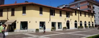 Immagine 2 azienda SALTO QUANTICO Servizi di bellezza in Saronno VA
