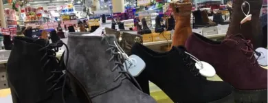 Immagine 5 azienda SIX CENTRO COMMERCIALE Shopping e acquisti in Misterbianco CT