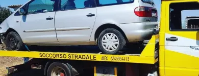 Immagine 5 azienda SOCCORSO STRADALE TURBO CARS Veicoli in Cagliari