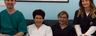 Immagine 8 azienda STUDIO ASSOCIATO VISCA MEDICI DENTISTI Salute in Latina