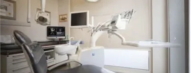 Immagine 5 azienda STUDIO DENTISTICO DR. CONSALVO MICHELE Salute in Borgosatollo BS