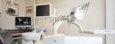 Immagine 6 azienda STUDIO DENTISTICO DR. CONSALVO MICHELE Salute in Borgosatollo BS