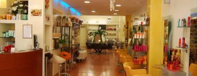 Immagine 1 azienda STUDIO DONNA PARRUCCHIERI Shopping e acquisti in Cagliari