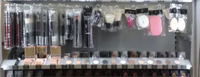 Immagine 2 azienda TRUCCO E PARRUCCO Shopping e acquisti in Taranto