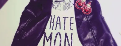 Immagine 5 azienda V77 ABBIGLIAMENTO Shopping e acquisti in San Giovanni La Punta CT