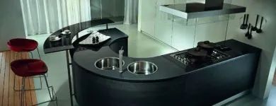 Immagine 1 azienda VETRERIA DESIGN CANDELI Vetro e specchi in Maranello MO