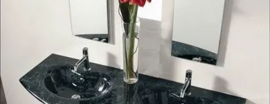 Immagine 3 azienda VETRERIA DESIGN CANDELI Vetro e specchi in Maranello MO