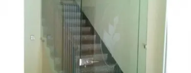 Immagine 1 azienda VETRERIA MENEGALDO Vetro e specchi in Carbonera TV