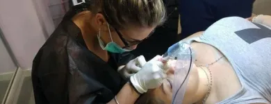 Immagine 4 azienda WAIKIKI SUN Servizi di bellezza in Ferrara