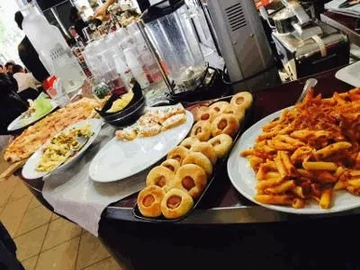 Immagine 8 azienda LA DOLCE VITA RESTAURANT E LOUNGE BAR