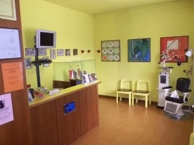 Immagine 4 azienda STUDIO DENTISTICO DOKTOR G