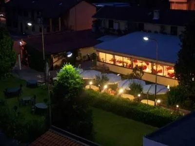 Immagine 3 azienda TOSA RESTAURANT HOUSE