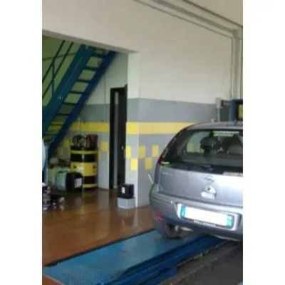 Immagine 3 azienda AUTOFFICINA SPINATO SAS