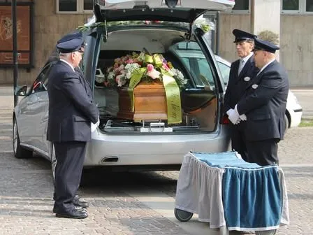 Immagine 4 azienda CENTRO SERVIZI FUNERARI COCCATO & MEZZETTI
