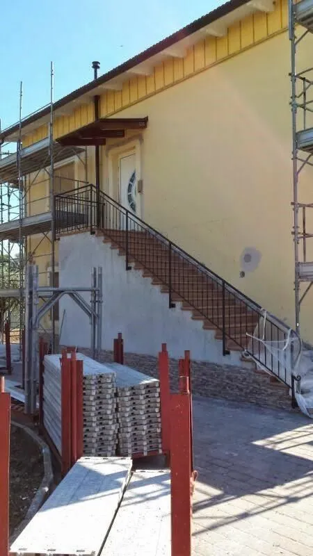 Immagine 1 azienda RINNOVA INTERNI