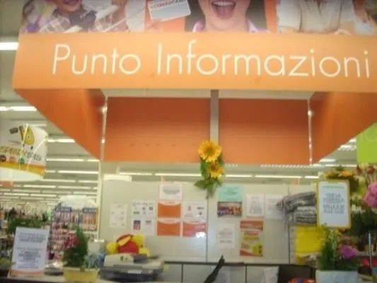 Immagine 3 azienda SUPERSTORE CONAD LA FONTE
