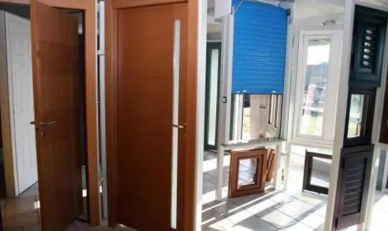 Immagine 1 azienda M.C.M. SERRAMENTI