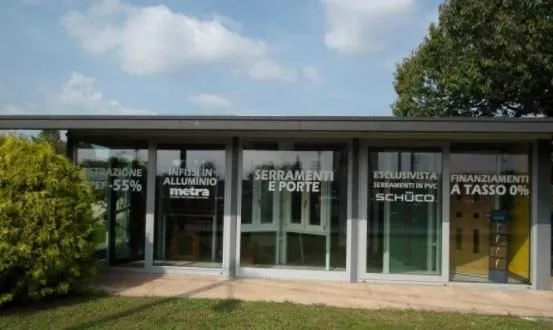 Immagine 2 azienda M.C.M. SERRAMENTI