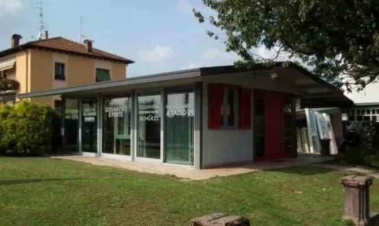 Immagine 3 azienda M.C.M. SERRAMENTI