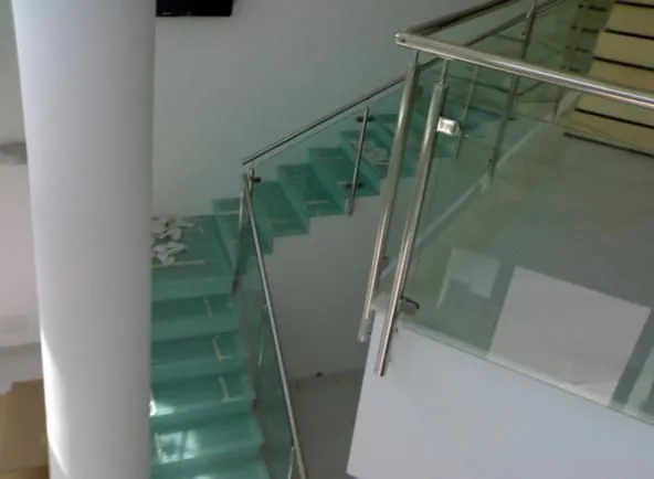 Immagine 1 azienda VETRERIA TONA