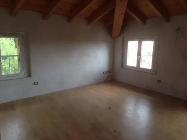 Immagine 8 azienda CANOVA IMMOBILIARE