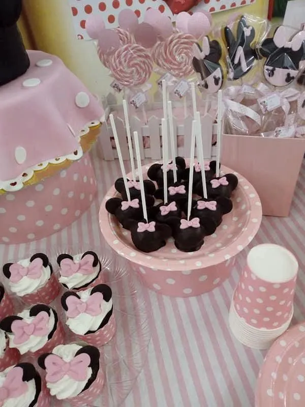 Immagine 3 azienda BASTA UN PO DI ZUCCHERO - CAKE DESIGN NAPOLI