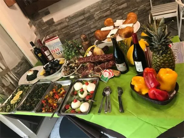 Immagine 6 azienda PEPE NERO