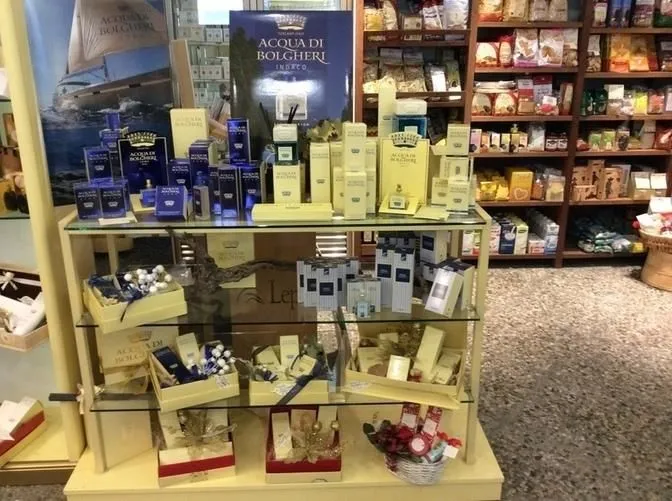 Immagine 3 azienda ERBORISTERIA DEL CORSO
