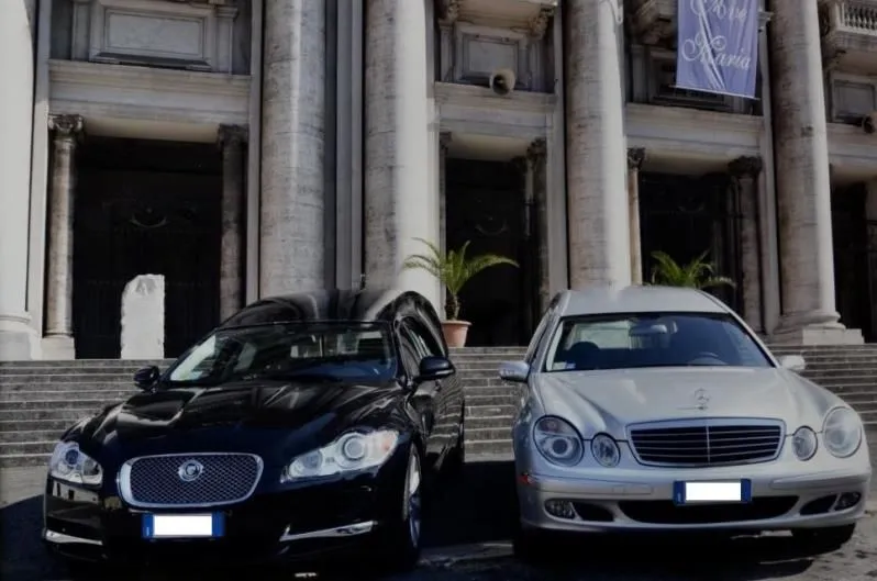 Immagine 3 azienda FUNERARIA DI RICCIO & MURANTE S.N.C.