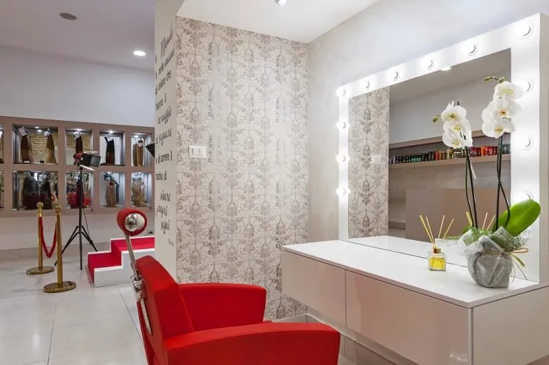 Immagine 6 azienda DAIANA EXTENSION FASHION E BEAUTY