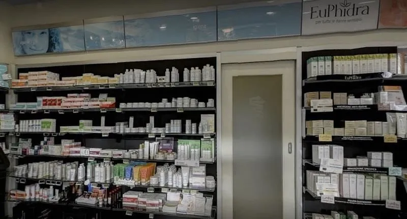 Immagine 3 azienda FARMACIA FORLANI