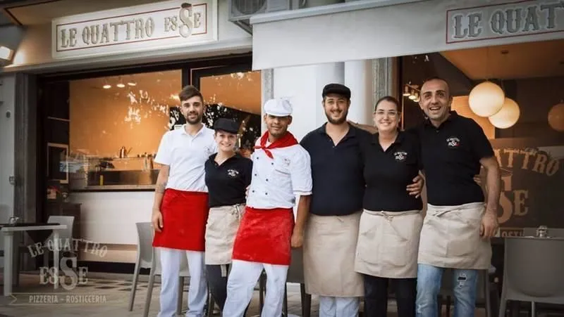 Immagine 5 azienda LE QUATTRO S - PIZZERIA - TAKE AWAY