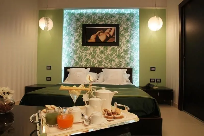 Immagine 3 azienda HOTEL CENACOLO
