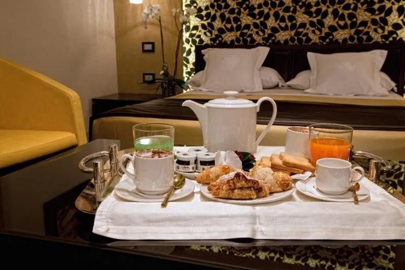 Immagine 4 azienda HOTEL CENACOLO