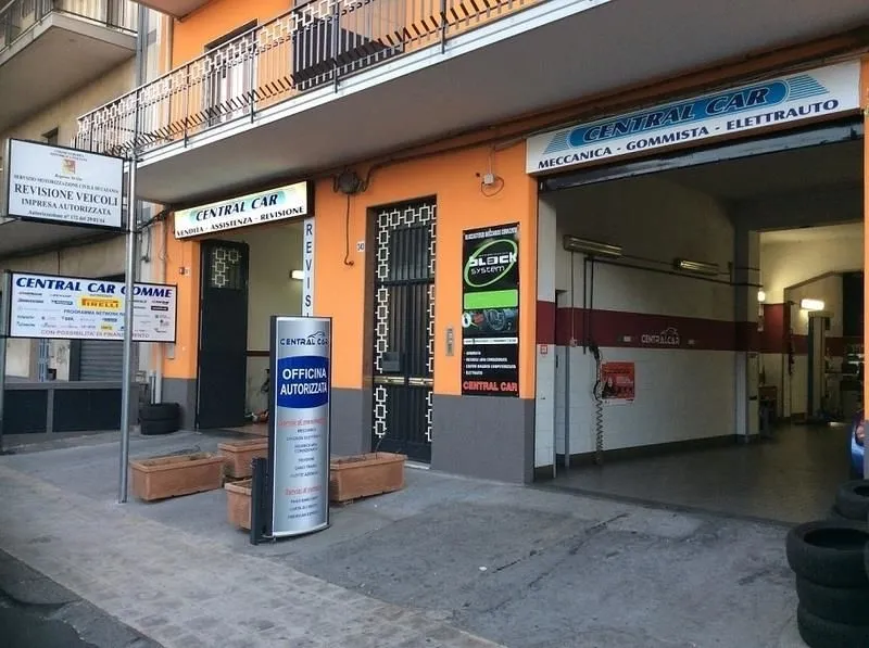 Immagine 6 azienda CENTRAL CAR OFFICINA REVISIONI AUTO GOMMISTA ELETTRAUTO