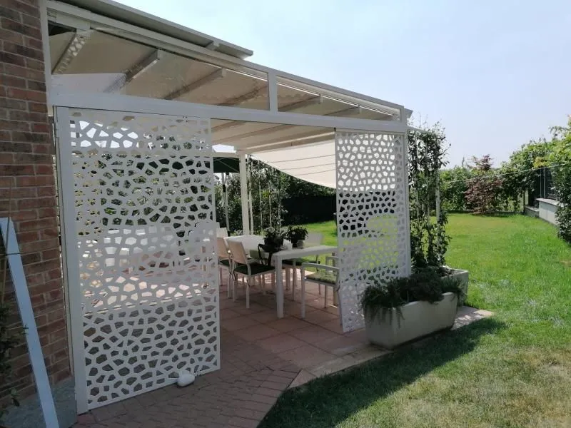 Immagine 6 azienda CIAVA SERRAMENTI – SERRAMENTI IN ALLUMINIO